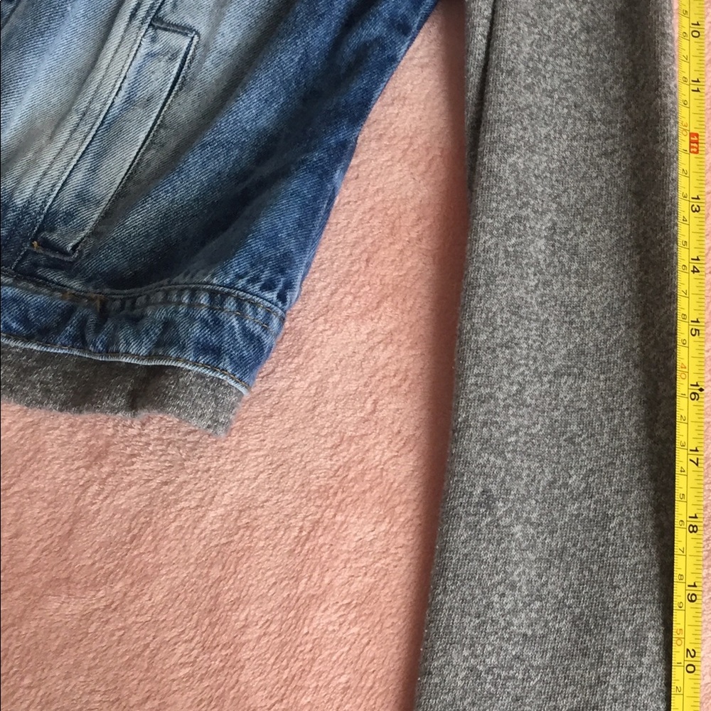 Jean jacket - Picture 2 of 6
